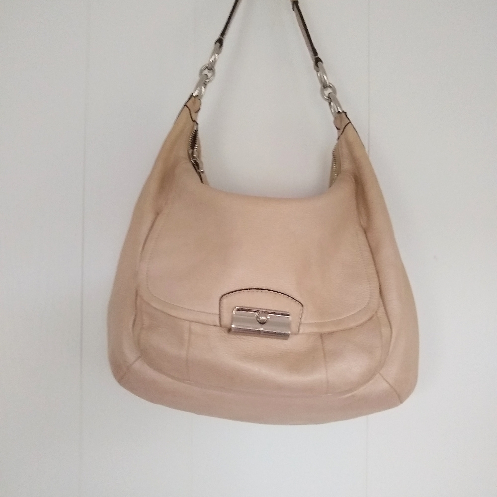 Coach Kristin Leather Large Hobo F22309 Champagne